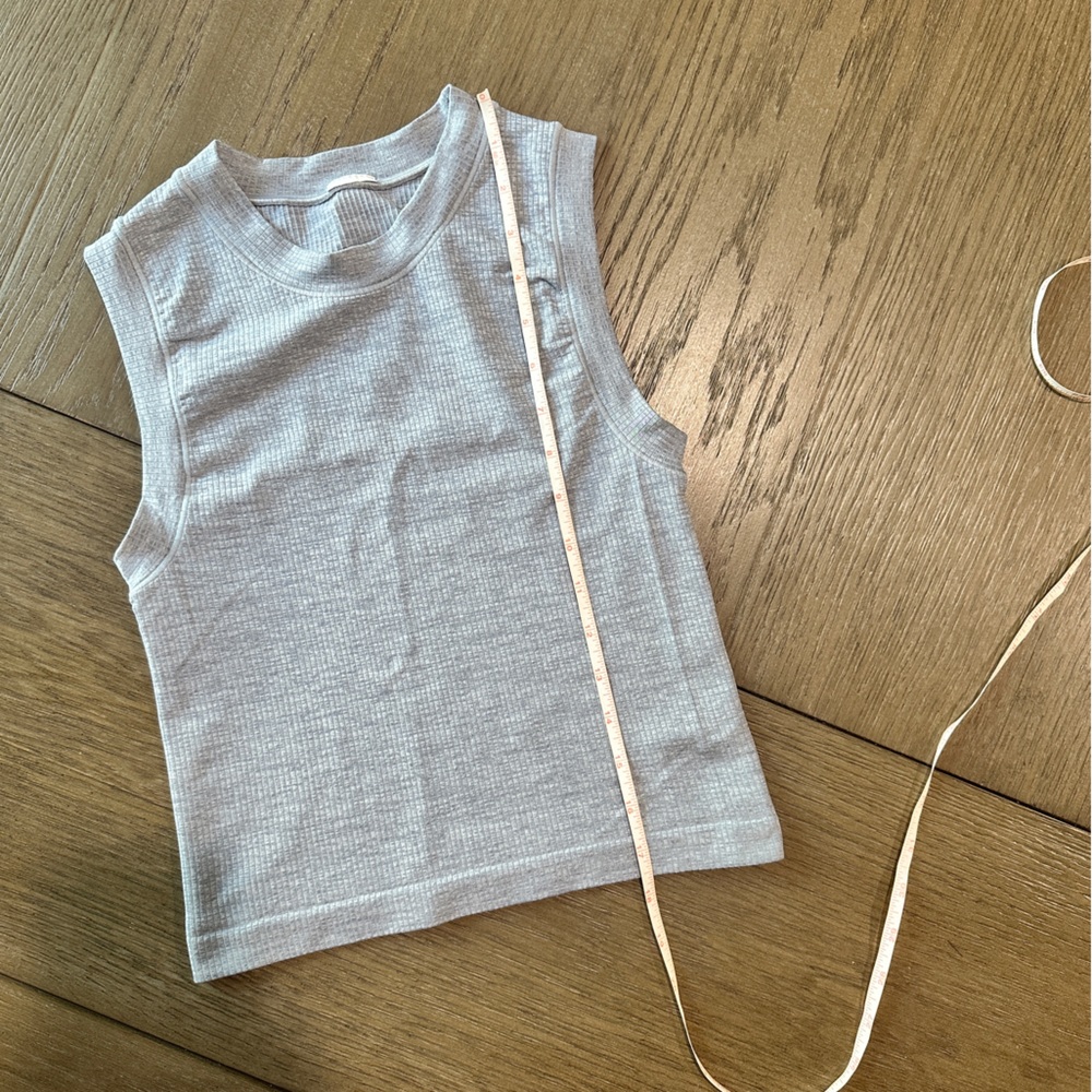 Athleta Renew Seamless Muscle Tank Size XXS Grey Heather - Picture 9 of 9